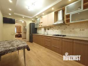 4-к квартира, вторичка, 94м2, 8/10 этаж