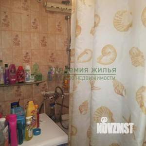 3-к квартира, вторичка, 59м2, 1/5 этаж