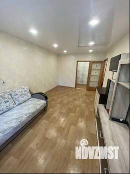 1-к квартира, вторичка, 40м2, 1/10 этаж
