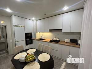 3-к квартира, вторичка, 64м2, 8/9 этаж