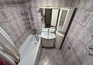 4-к квартира, вторичка, 73м2, 6/9 этаж