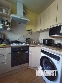 3-к квартира, вторичка, 57м2, 2/5 этаж