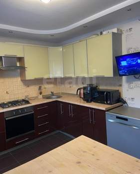 2-к квартира, вторичка, 62м2, 6/10 этаж