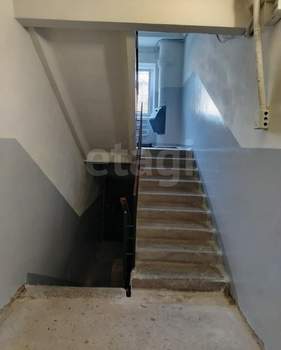2-к квартира, вторичка, 48м2, 9/9 этаж