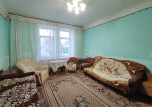 2-к квартира, вторичка, 74м2, 2/4 этаж