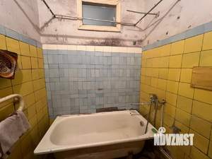 2-к квартира, вторичка, 46м2, 1/4 этаж