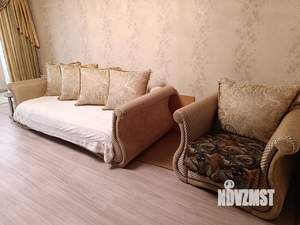 2-к квартира, вторичка, 63м2, 4/10 этаж