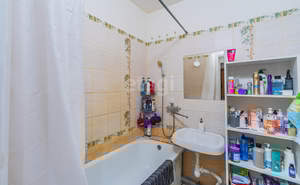2-к квартира, вторичка, 60м2, 8/10 этаж