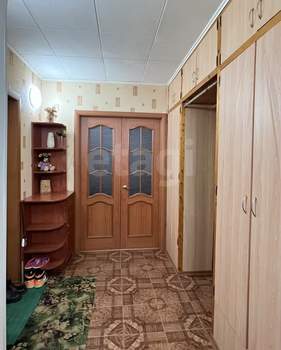 2-к квартира, вторичка, 59м2, 1/10 этаж