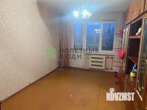 2-к квартира, вторичка, 47м2, 8/9 этаж