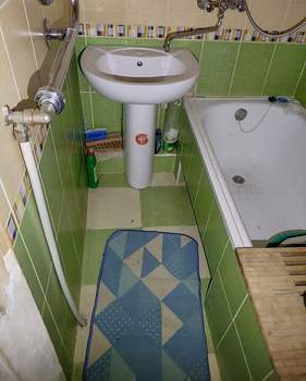 2-к квартира, вторичка, 47м2, 1/5 этаж