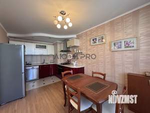 3-к квартира, вторичка, 80м2, 10/10 этаж