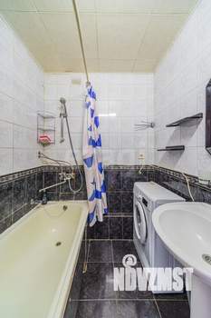 2-к квартира, вторичка, 49м2, 5/5 этаж