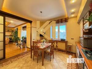 3-к квартира, вторичка, 121м2, 5/7 этаж