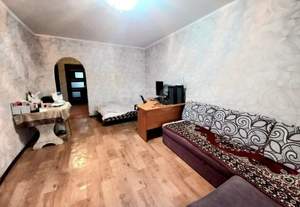 2-к квартира, вторичка, 58м2, 3/10 этаж