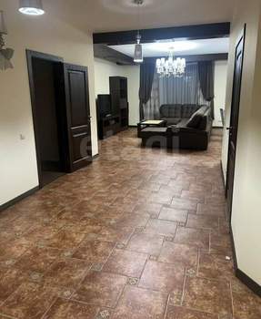 4-к квартира, вторичка, 154м2, 5/7 этаж