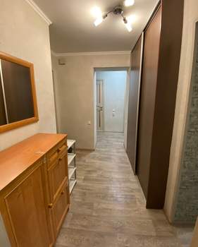 2-к квартира, вторичка, 49м2, 1/9 этаж
