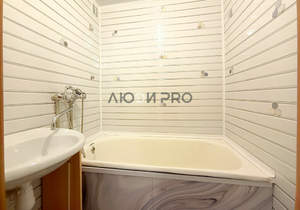 3-к квартира, вторичка, 60м2, 1/9 этаж