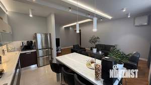 3-к квартира, вторичка, 114м2, 5/7 этаж