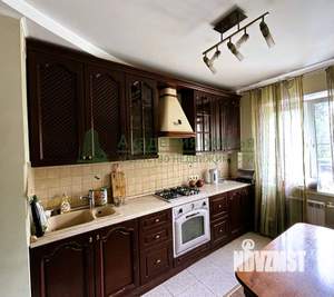 4-к квартира, вторичка, 80м2, 1/9 этаж