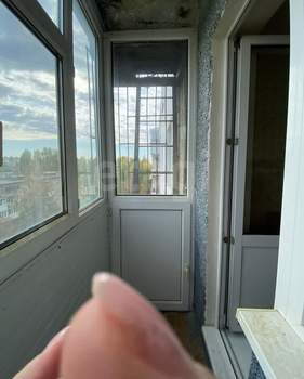 3-к квартира, вторичка, 57м2, 8/9 этаж