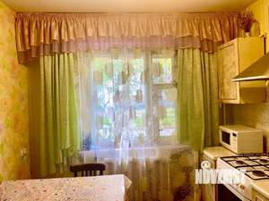 3-к квартира, вторичка, 69м2, 1/10 этаж