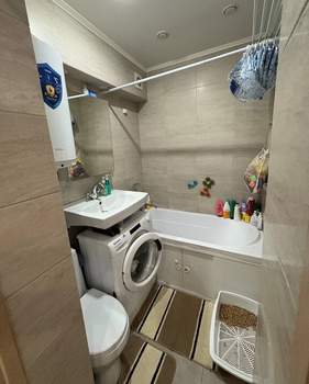 Студия квартира, вторичка, 31м2, 1/5 этаж