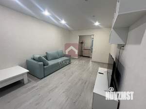 2-к квартира, вторичка, 58м2, 1/10 этаж
