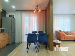 2-к квартира, вторичка, 82м2, 1/10 этаж