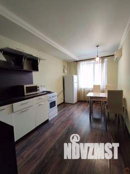 2-к квартира, вторичка, 62м2, 8/10 этаж