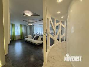 3-к квартира, вторичка, 98м2, 10/10 этаж