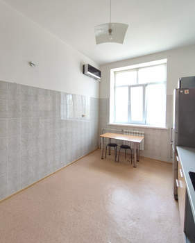 1-к квартира, вторичка, 42м2, 3/1 этаж