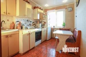 3-к квартира, вторичка, 58м2, 9/9 этаж