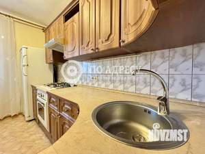 3-к квартира, вторичка, 60м2, 6/9 этаж