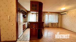 3-к квартира, вторичка, 84м2, 3/9 этаж