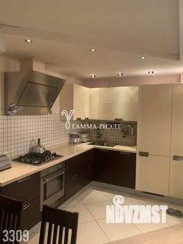 3-к квартира, вторичка, 85м2, 7/14 этаж