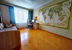 4-к квартира, вторичка, 190м2, 4/5 этаж