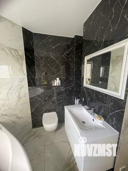 3-к квартира, вторичка, 70м2, 14/23 этаж