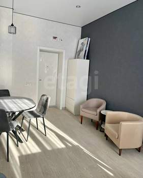 Студия квартира, вторичка, 17м2, 1/4 этаж