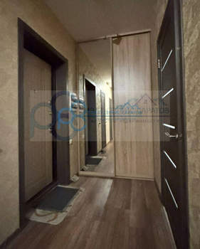 2-к квартира, вторичка, 61м2, 1/16 этаж