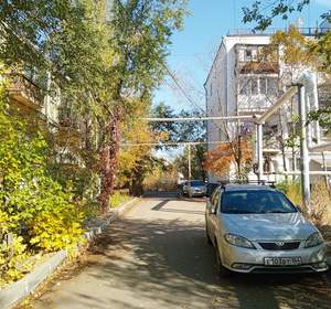 2-к квартира, вторичка, 42м2, 1/4 этаж