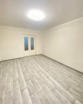 3-к квартира, вторичка, 60м2, 1/5 этаж