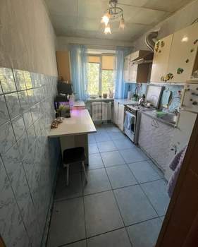 3-к квартира, вторичка, 57м2, 9/9 этаж