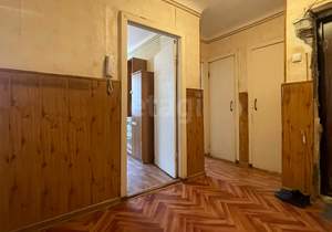 4-к квартира, вторичка, 62м2, 3/5 этаж