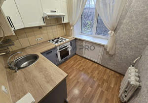 2-к квартира, вторичка, 43м2, 1/5 этаж