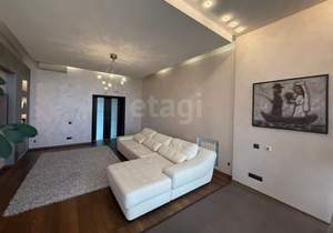 4-к квартира, вторичка, 122м2, 11/13 этаж