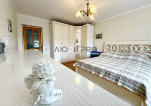 3-к квартира, вторичка, 78м2, 9/10 этаж