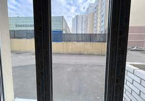 Студия квартира, вторичка, 40м2, 1/10 этаж