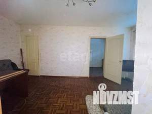 2-к квартира, вторичка, 42м2, 1/5 этаж