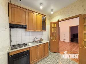 3-к квартира, вторичка, 50м2, 1/4 этаж